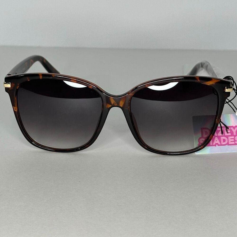 Dazey Shades Sunglasses 100 % UV Protection